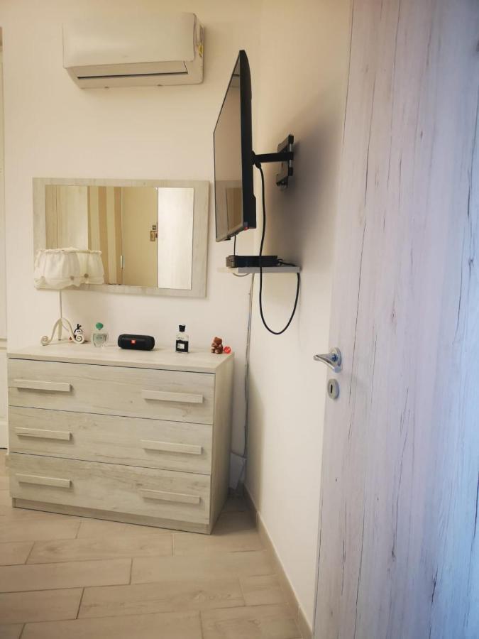Apartament La Casetta Di Maria Santa Flavia Zewnętrze zdjęcie
