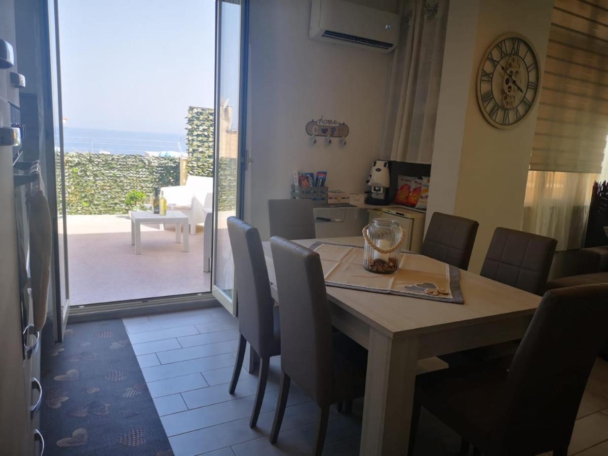 Apartament La Casetta Di Maria Santa Flavia Zewnętrze zdjęcie