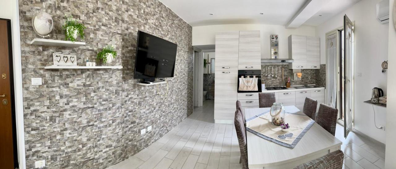 Apartament La Casetta Di Maria Santa Flavia Zewnętrze zdjęcie