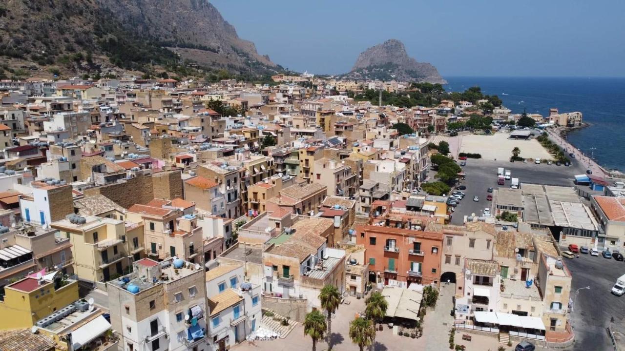 Apartament La Casetta Di Maria Santa Flavia Zewnętrze zdjęcie